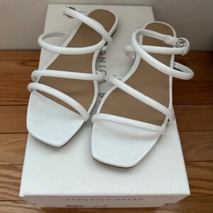 Veronica Beard Maci Strappy Sandals Coconut size 8